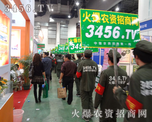 չʾ𱬑(zhn)ʿL(fng)ɣ׌ഺY(ji)۴T