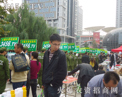 𱬈F(tun)(du)Rąf(xi)(jin)ֵ