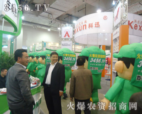 ͨģչF(xin)չʾ`