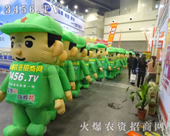 𱬚ģ޳ľSˬӢ˸Ⱦc(hu)ÿһ(g)